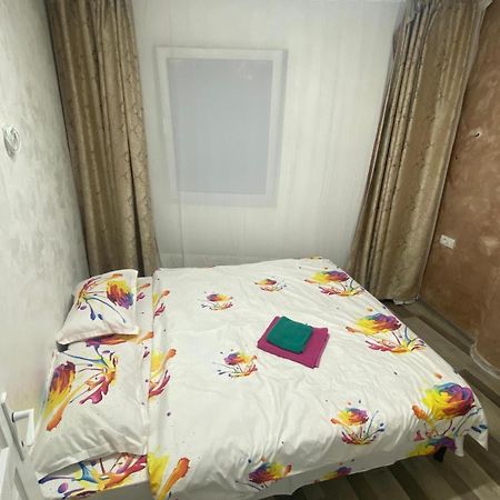 Apartments4Rent Iasi Luaran gambar
